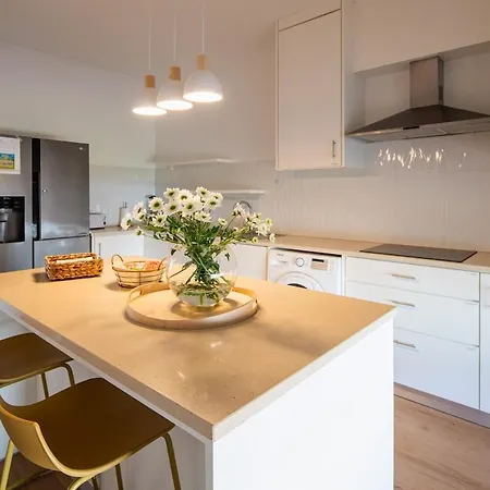 Casa vacanze Bright & Spacious By Ribeira Grande