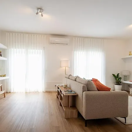 Bright & Spacious By Casa vacanze *