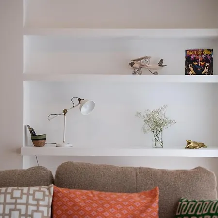 Bright & Spacious By *