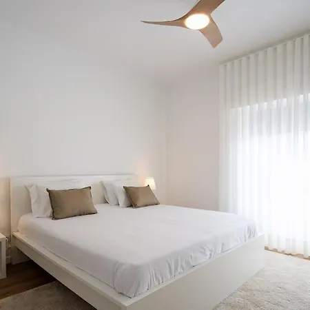 Bright & Spacious By *