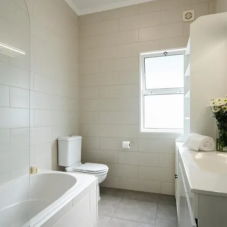 Сasa de vacaciones Bright & Spacious By *