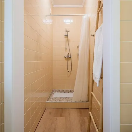 Сasa de vacaciones Bright & Spacious By
