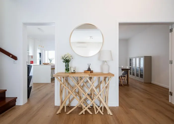 Bright & Spacious By 度假居 *