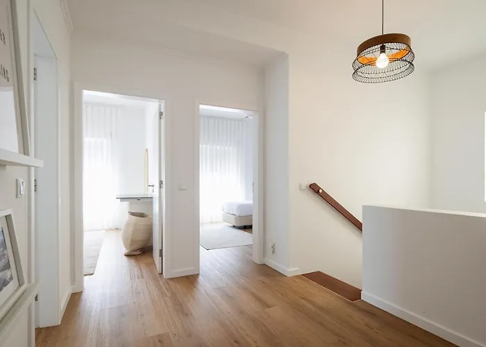 Bright & Spacious By Casa vacanze Ribeira Grande